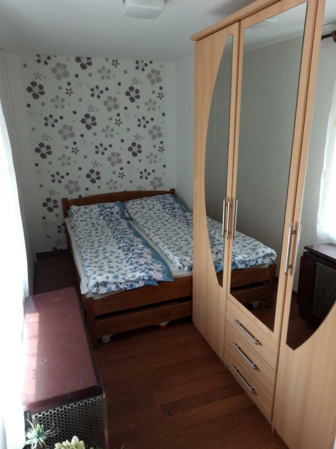 Karos Central Apartmanhaz ザラカロシュ エクステリア 写真