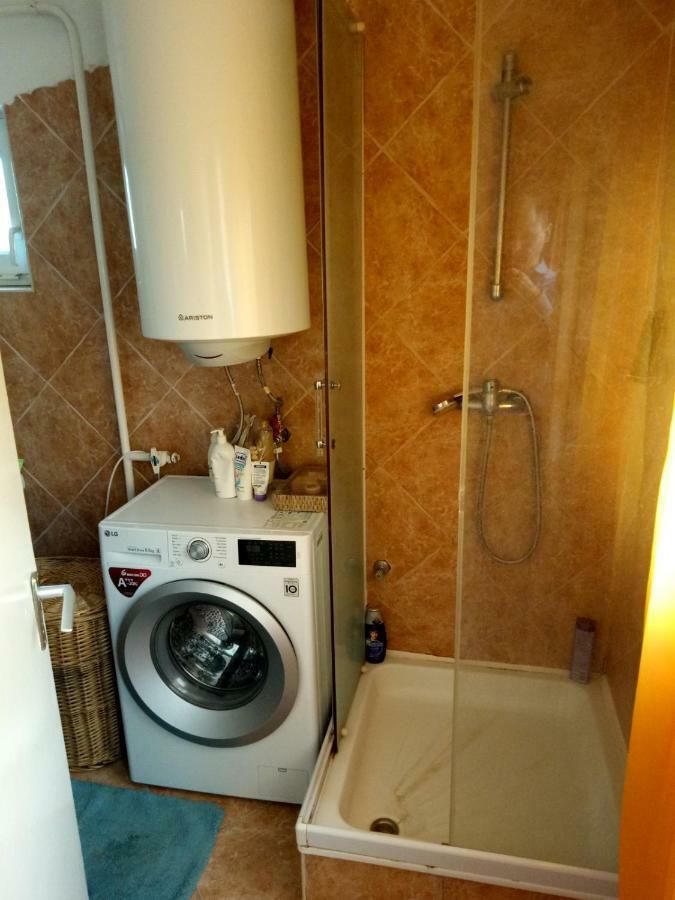 Karos Central Apartmanhaz ザラカロシュ エクステリア 写真